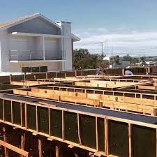 Compensado-Plastificado-para-Estruturas